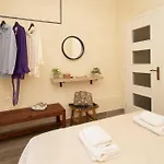 Maisonette アパート ピュロス