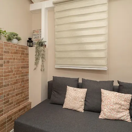 Maisonette Apartment *